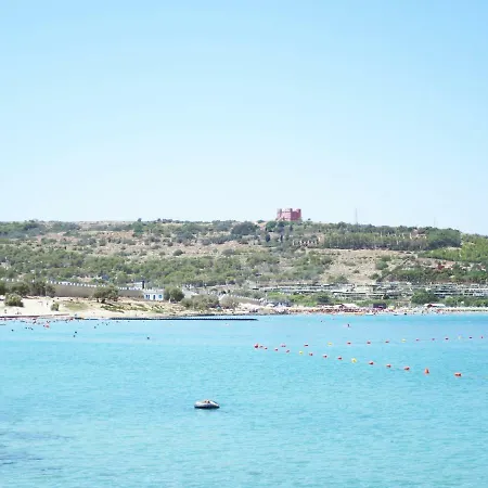 Near The Beach Luxury Holiday Semesterbostad *